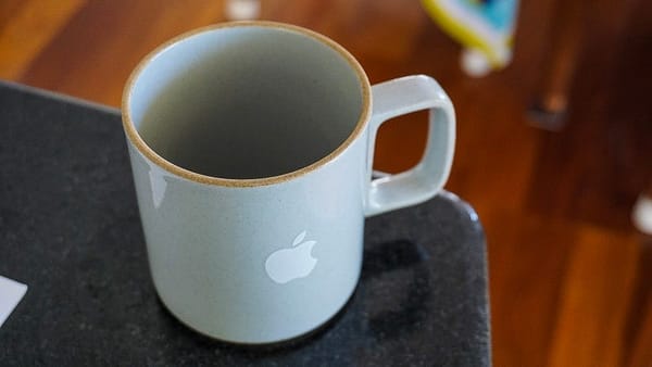 The Apple Mug